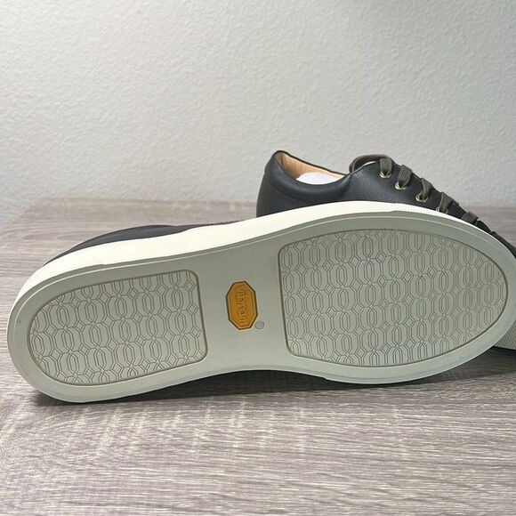 Nisolo Everyday Sneaker Shoes Black Leather - Picture 5 of 8